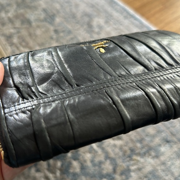 💯Authentic Prada Wallet - Picture 11 of 16
